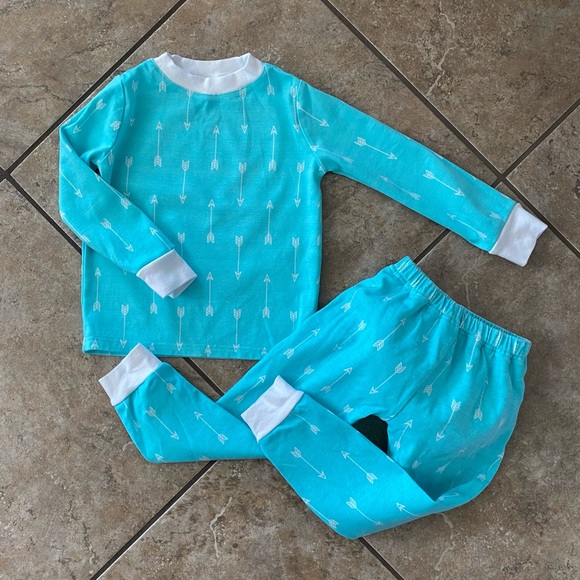 Peejamas Other - Never Worn - Peejamas Boys/Girls PJ Set Size 5
